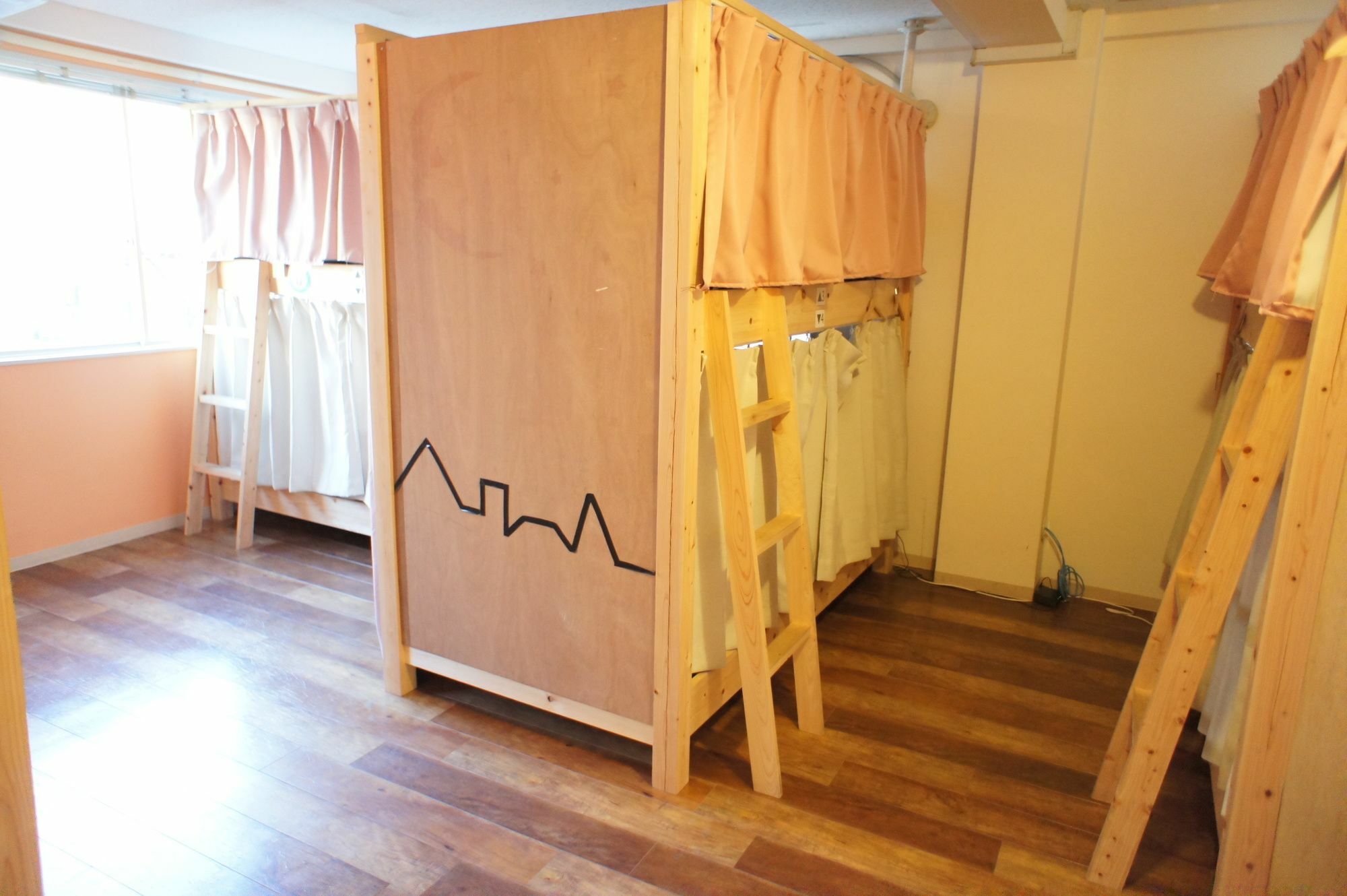 Guesthouse Sun Ōsaka Extérieur photo