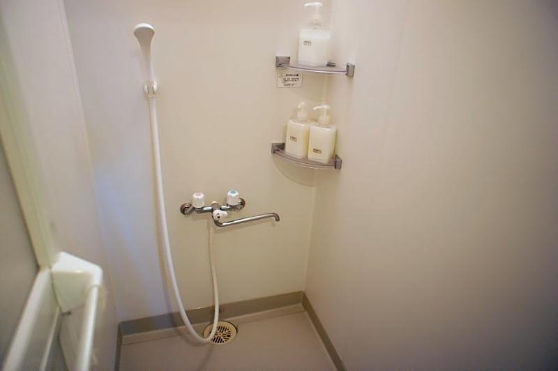 Guesthouse Sun Ōsaka Extérieur photo